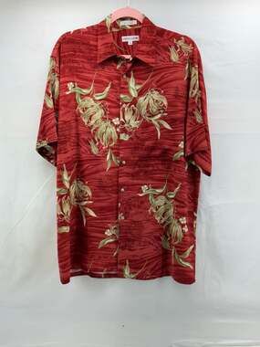 Men's Pierre Cardin medium red floral island shirt